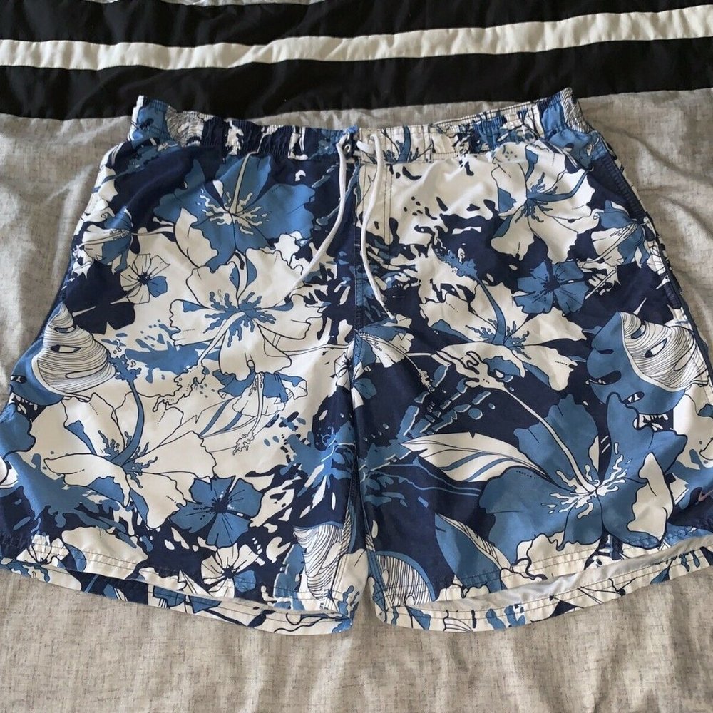 Nike Mens XXL Swimsuit Swim Trunk Shorts Colorful
